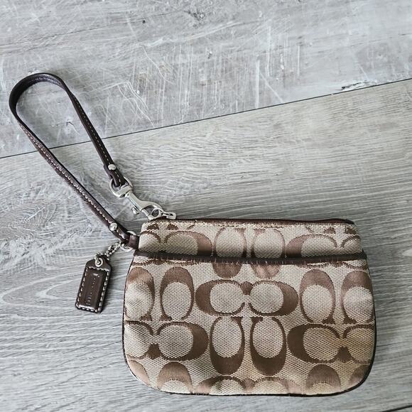 Coach Signature Authentic Monogram Logo Fabric Wristlet Wallet 4 x 6.5" - Picture 1 of 15